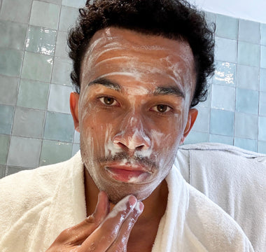 Masque à l’argile : bienfaits et conseils pour une peau purifiée